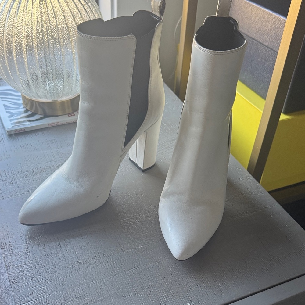 Vince Camuto white Heeled Boots